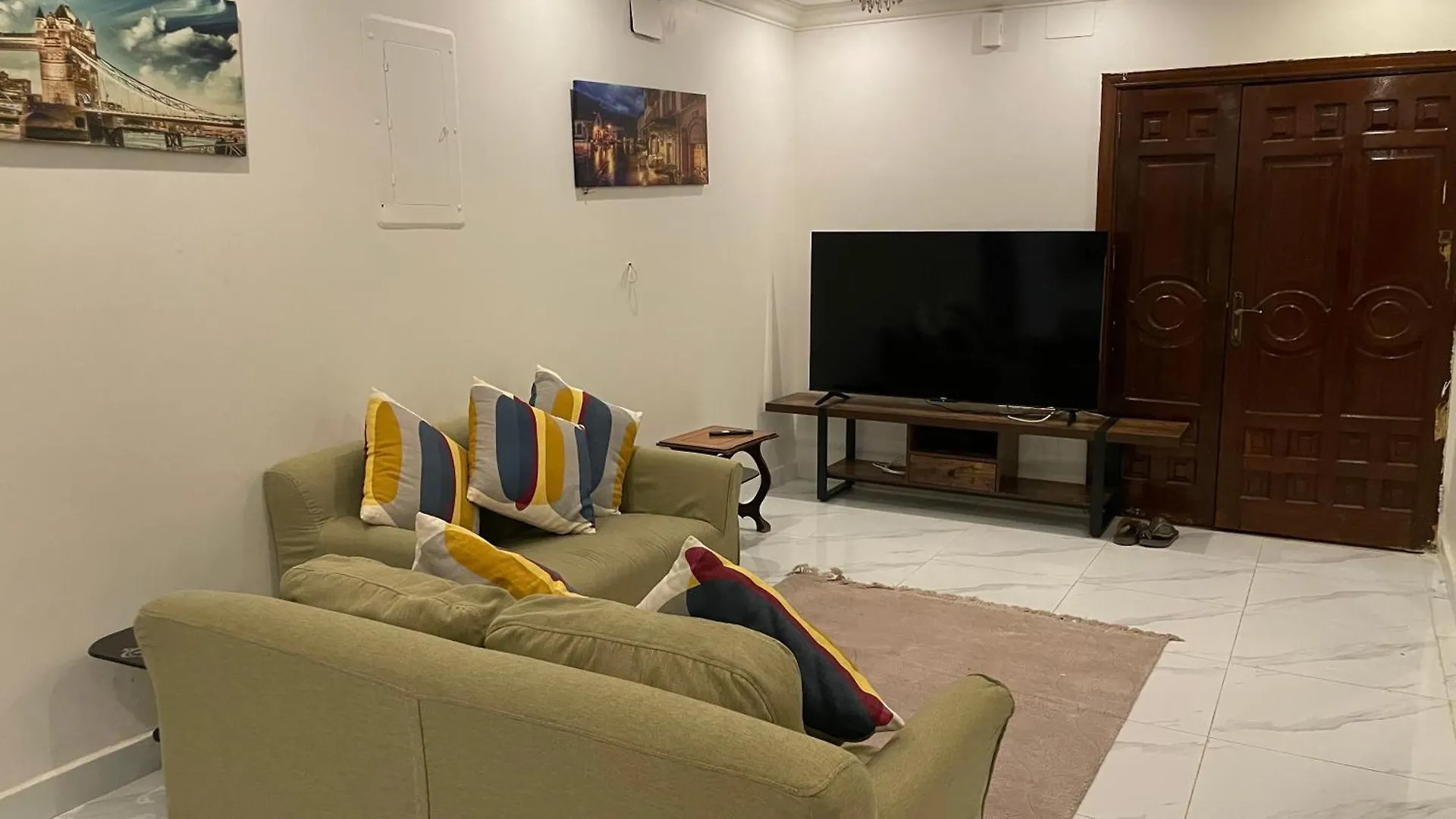 Three Bedroom In Al Tanim مكة شقة